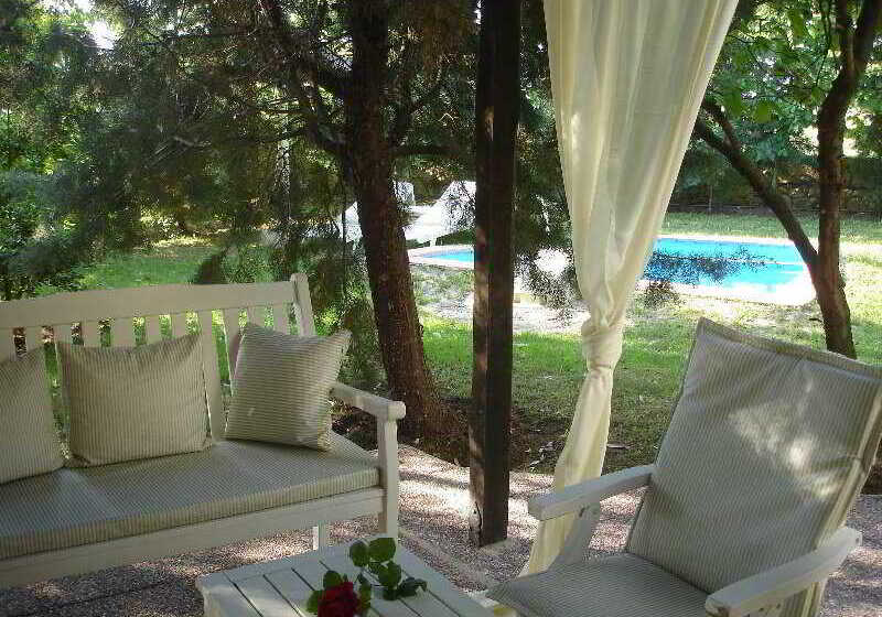 ホテル Petrino Eco Village