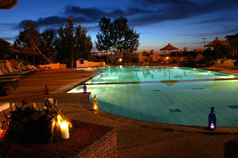 ホテル Petrino Eco Village