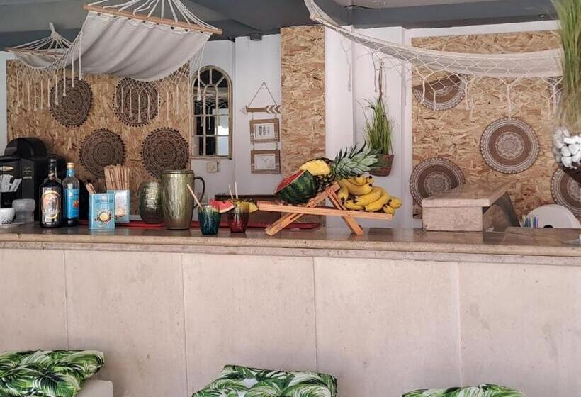 בית מלון כפרי Philoxenia Spa