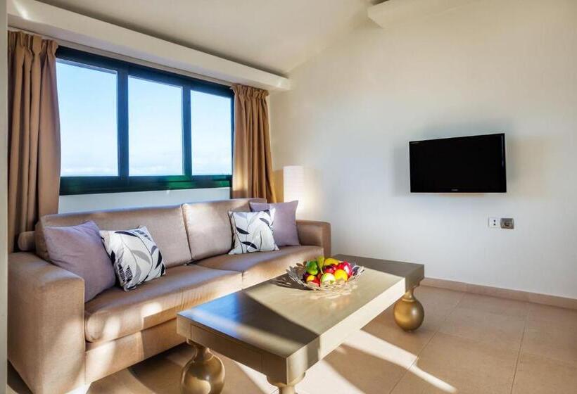 בית מלון כפרי Philoxenia Spa