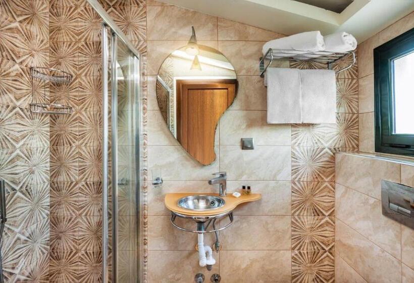 בית מלון כפרי Philoxenia Spa