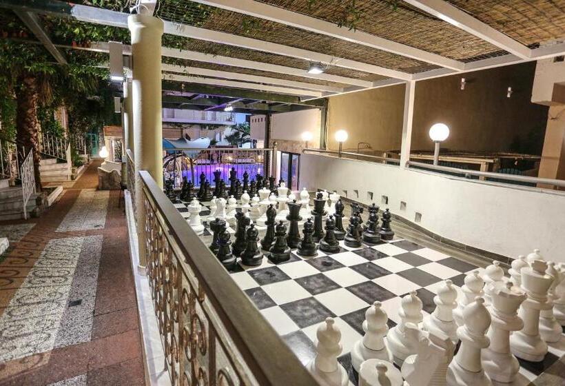 בית מלון כפרי Philoxenia Spa