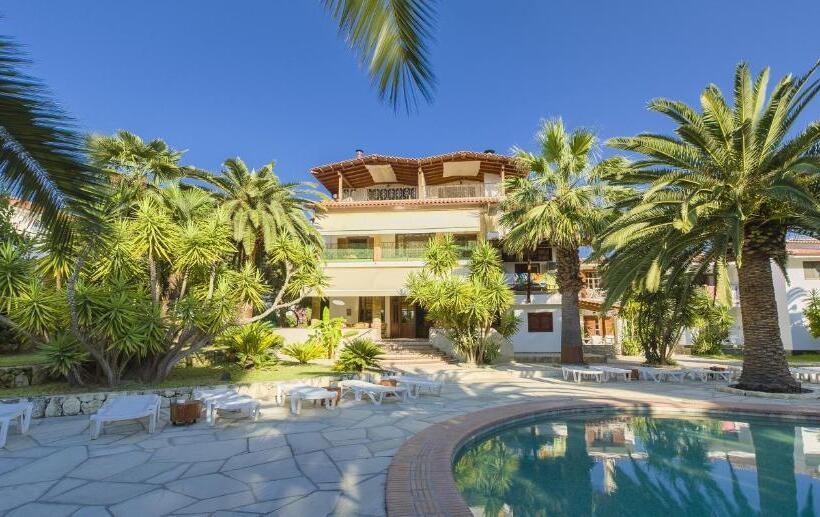 Отель Pilalidis