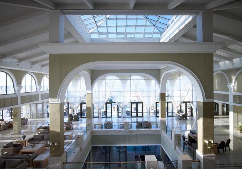 호텔 Porto Bello Royal