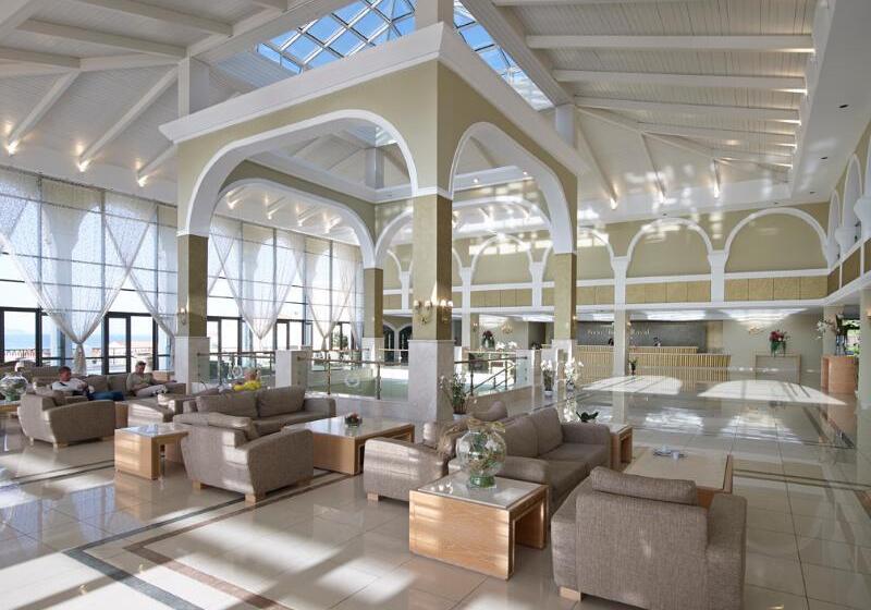 호텔 Porto Bello Royal