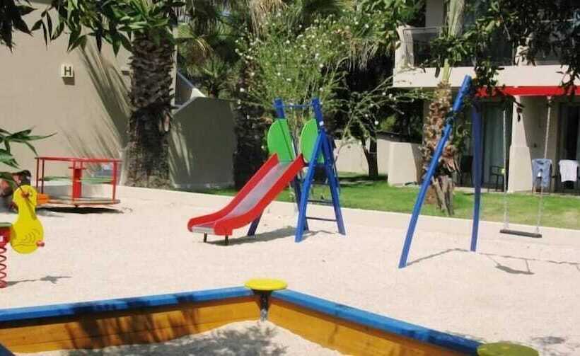 فندق Poseidon Resort