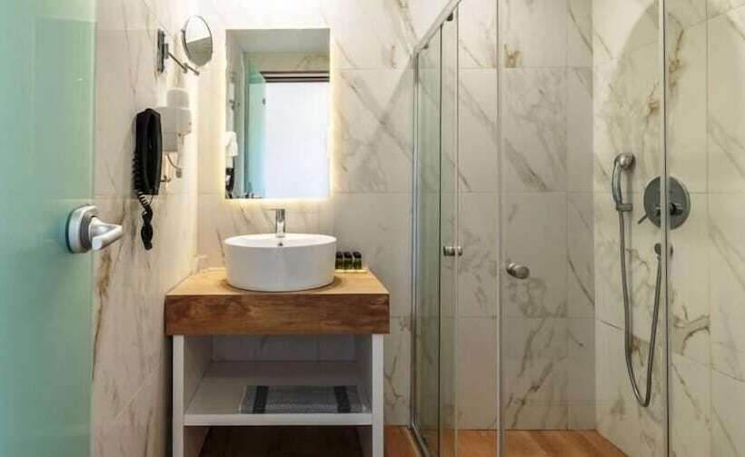 فندق Poseidon Resort