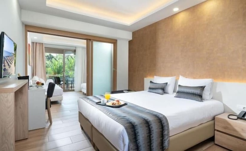 هتل Poseidon Resort