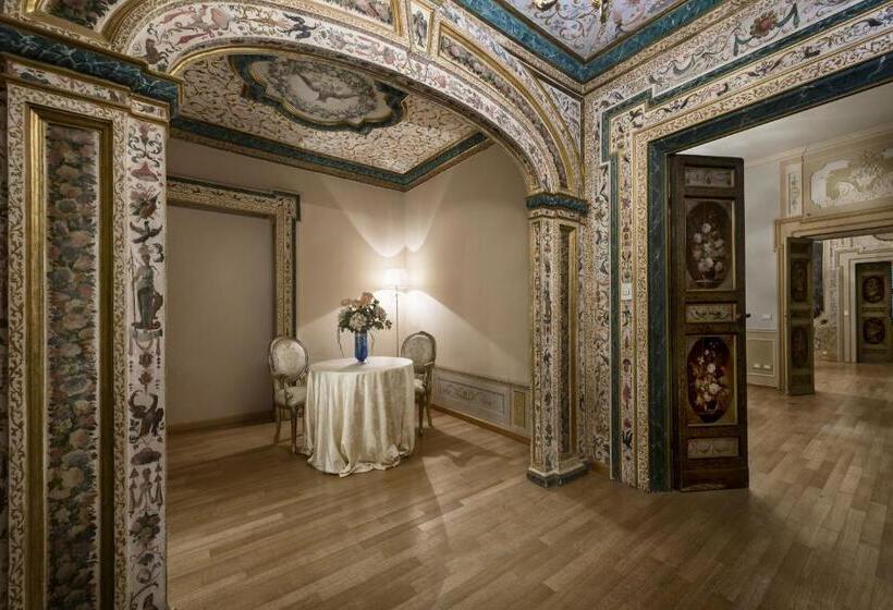 Отель Posta Donini 1579 Una Esperienze