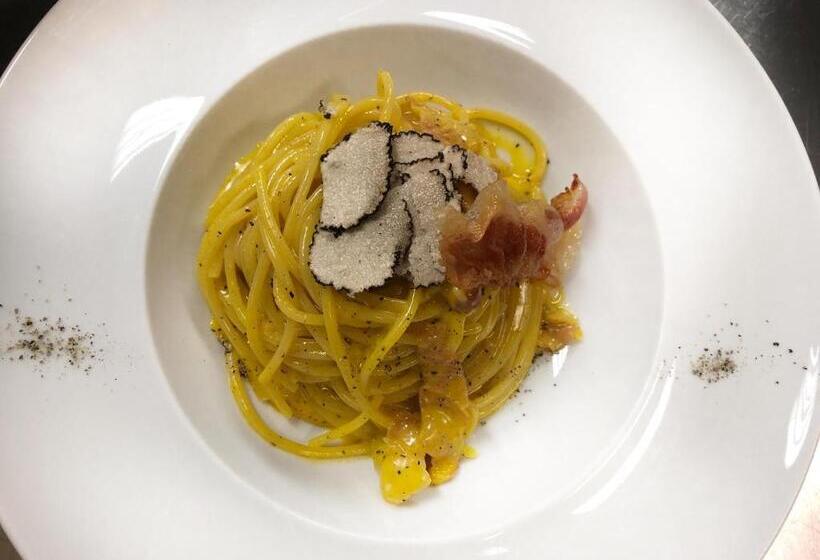 Отель Posta Donini 1579 Una Esperienze