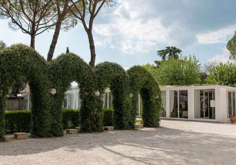 Отель Posta Donini 1579 Una Esperienze