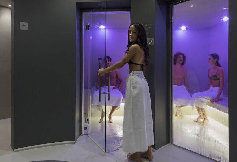 Отель Posta Donini 1579 Una Esperienze