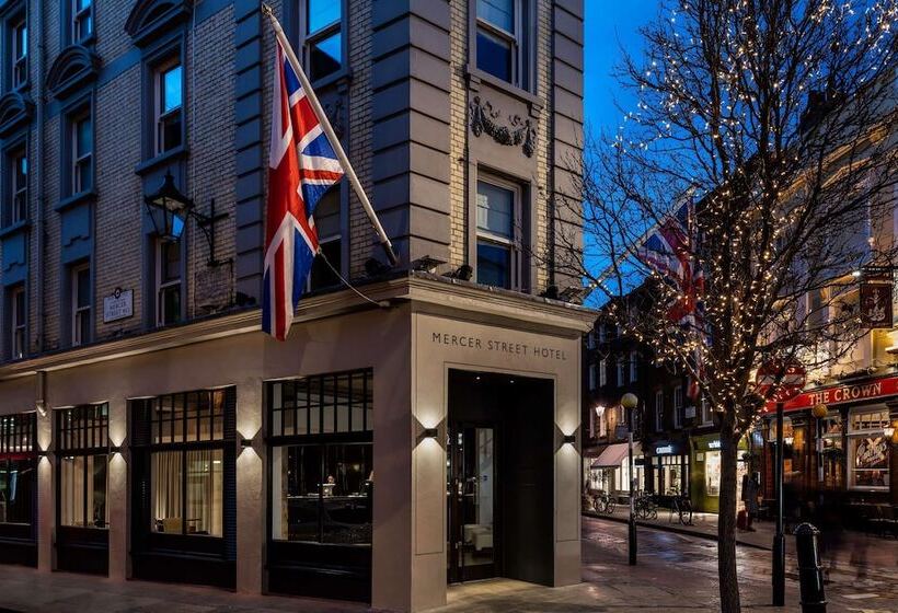 Radisson Blu Hotel, London Mercer Street