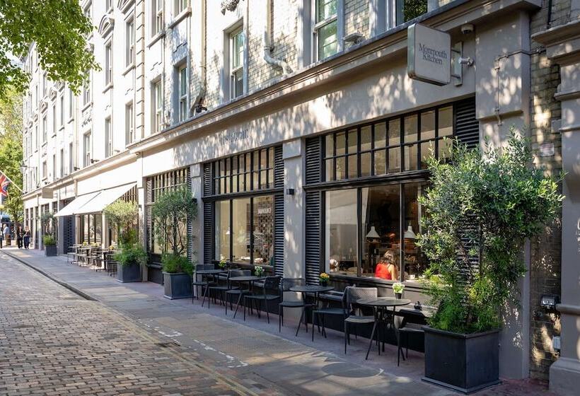 Radisson Blu Hotel, London Mercer Street