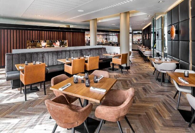 Radisson Blu Hotel London Stansted Airport