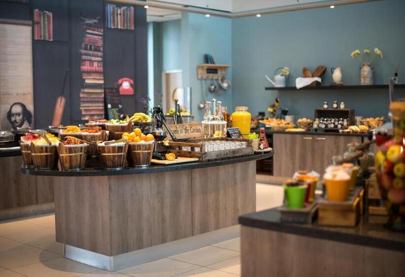 Radisson Blu Hotel London Stansted Airport