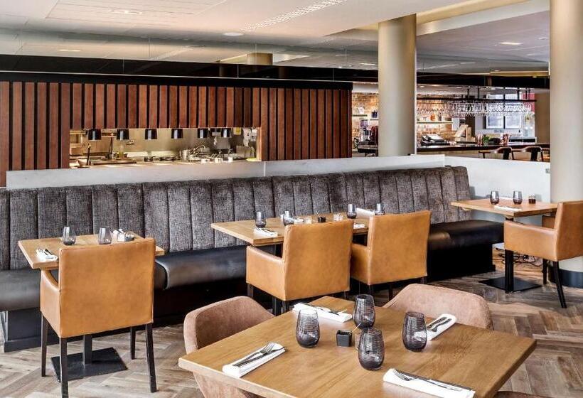 Radisson Blu Hotel London Stansted Airport