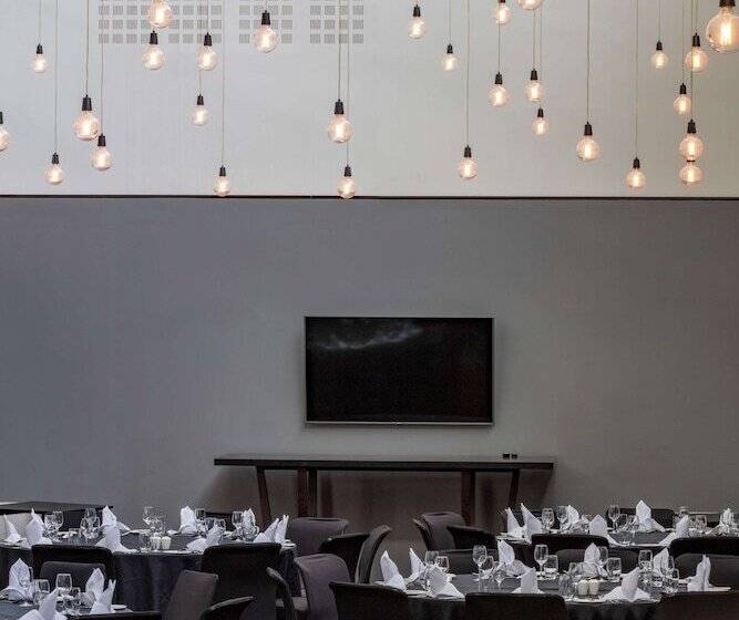 Radisson Blu Hotel London Stansted Airport