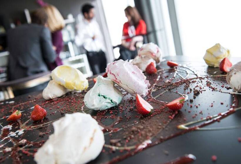 Radisson Blu Hotel London Stansted Airport