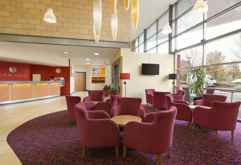 ホテル Ramada London North