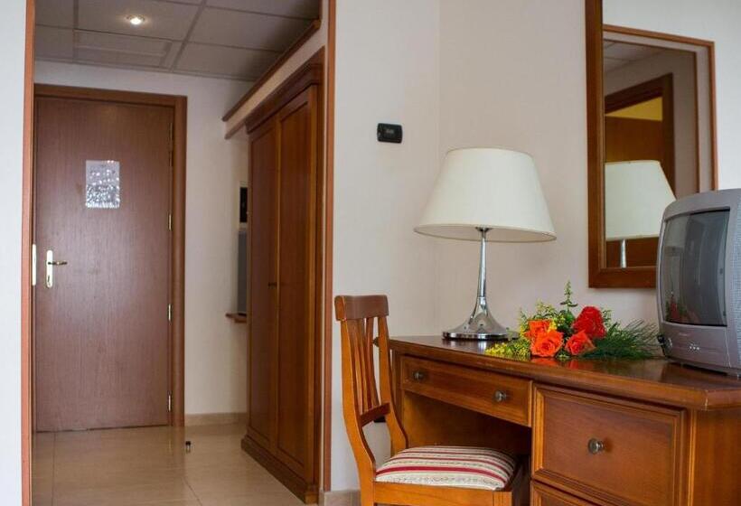 בית מלון כפרי Ramapendula