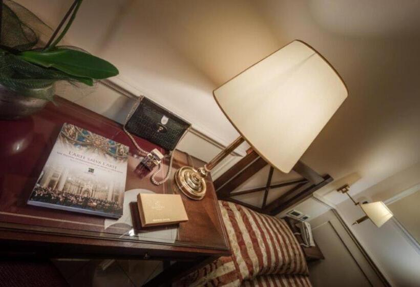 هتل Residenza Paolo Vi