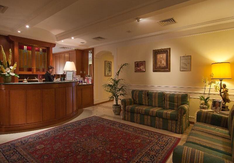 هتل Residenza Paolo Vi