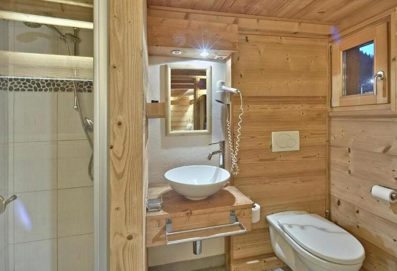 ホテル Restaurant Les Lilas