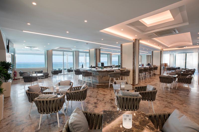 בית מלון כפרי Rhodos Horizon Blu Adults Only