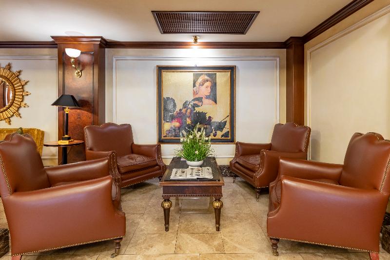 هتل River Chateau