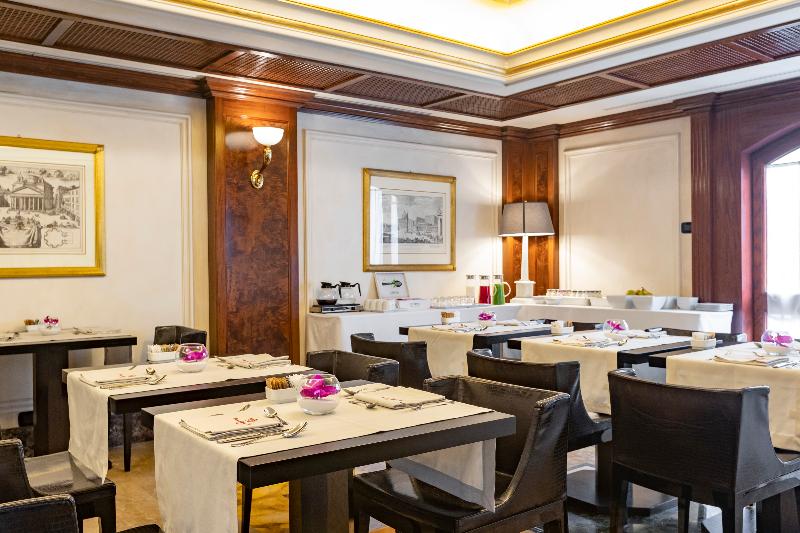 هتل River Chateau