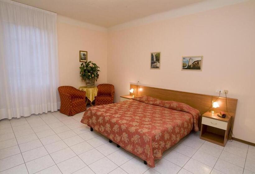 בית מלון כפרי Roma