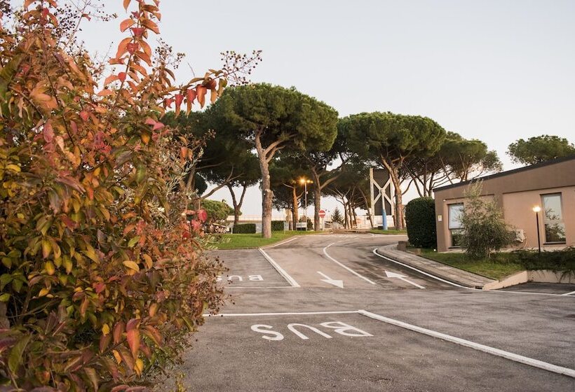 هتل Roma Sud
