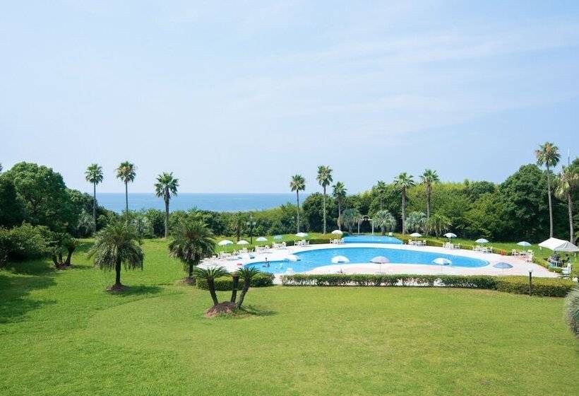 בית מלון כפרי Mercure Kochi Tosa Resort & Spa