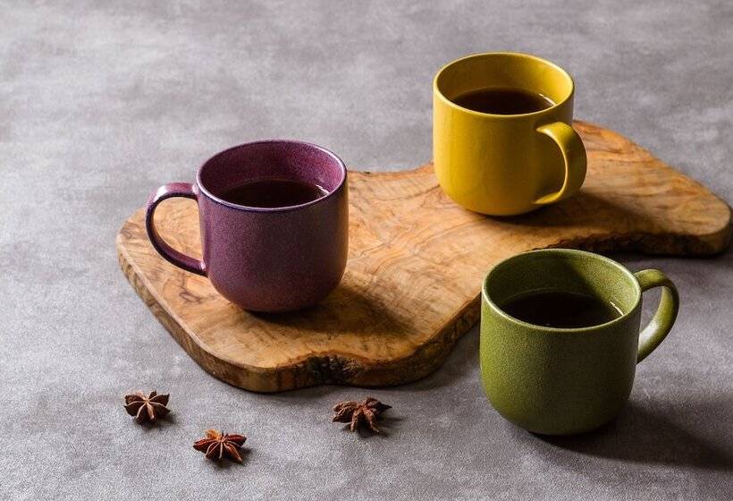 בית מלון כפרי Mercure Kochi Tosa Resort & Spa