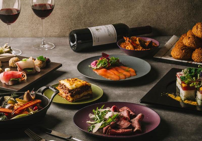 فندق Mercure Toyama Tonami Resort & Spa