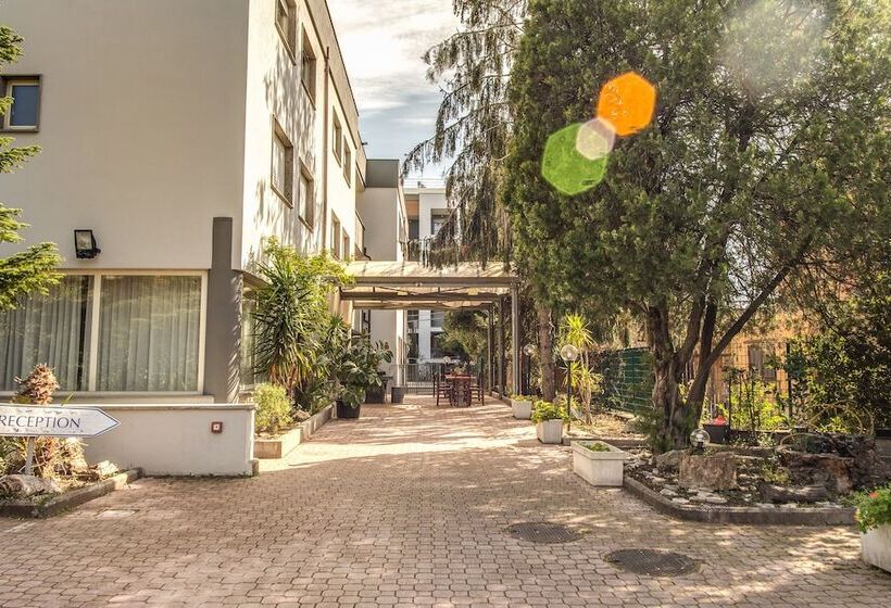 בית מלון כפרי Scheppers