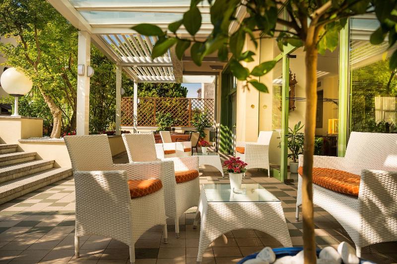 Sky Pool Hotel Sole Garda