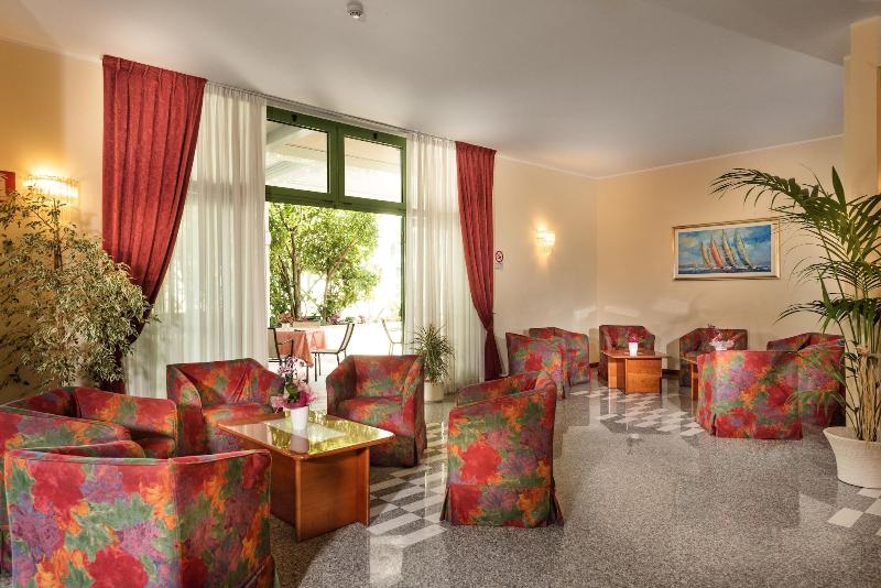 Sky Pool Hotel Sole Garda