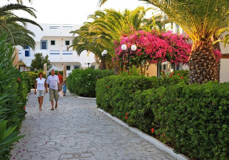 هتل Smy Kos Beach & Splash