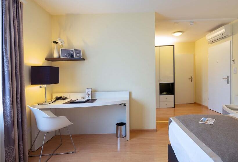 Отель Spalentor   Ihr Sympathisches Stadt