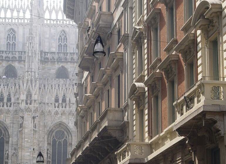 Straf, Milan, A Member Of Design Hotels