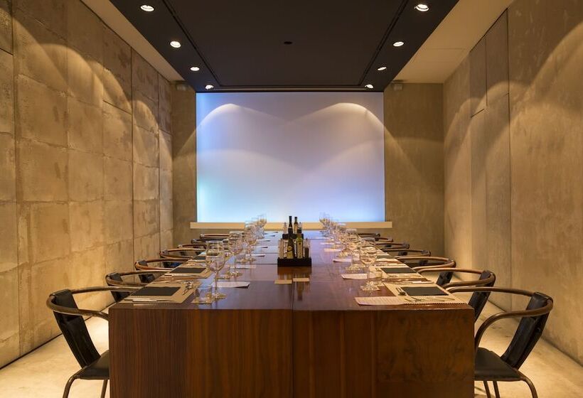 Straf, Milan, A Member Of Design Hotels