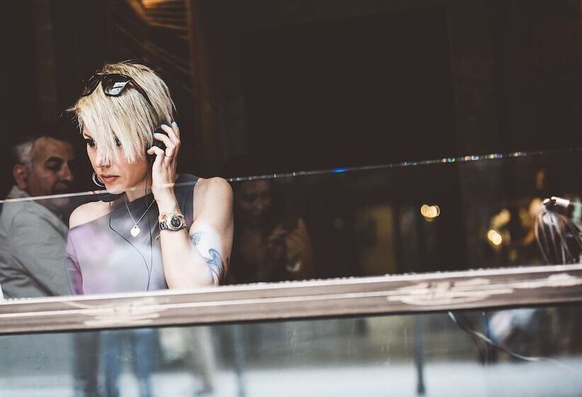 Straf, Milan, A Member Of Design Hotels