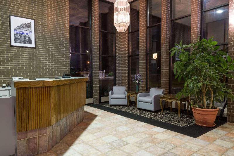 Отель Super 8 By Wyndham Miamisburg Dayton S Area Oh