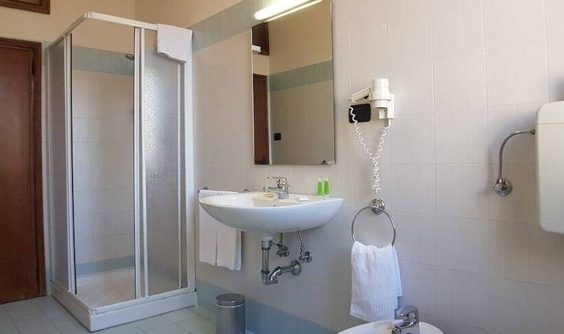 호텔 Terme Di Castel San Pietro