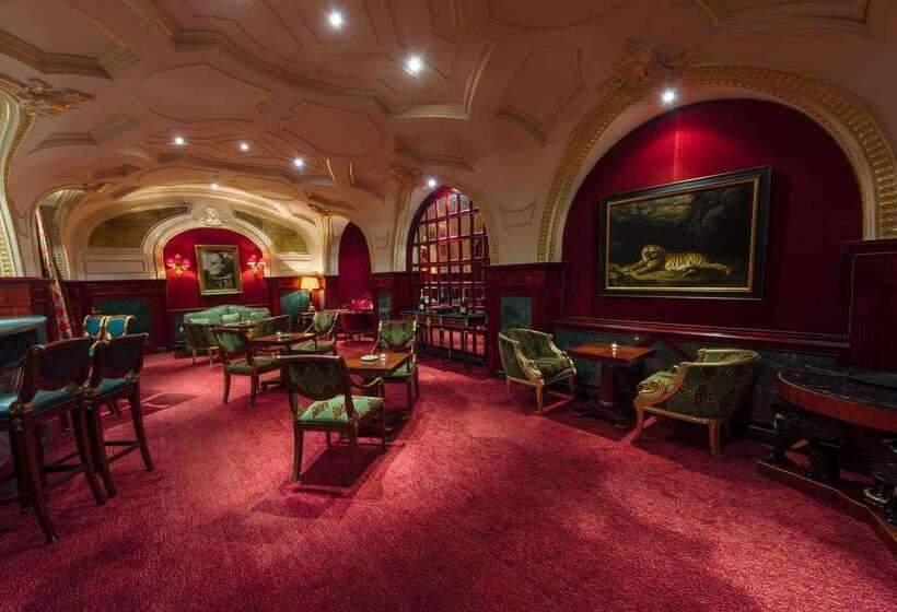 هتل Bentley London