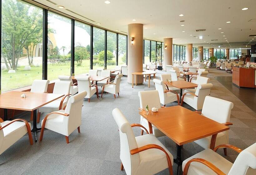 فندق Grand Mercure Lake Hamana Resort & Spa