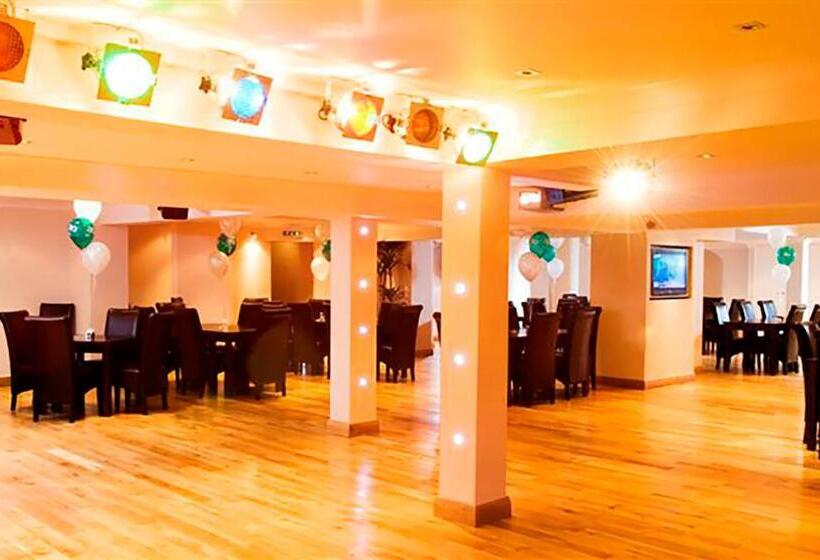 Отель The President