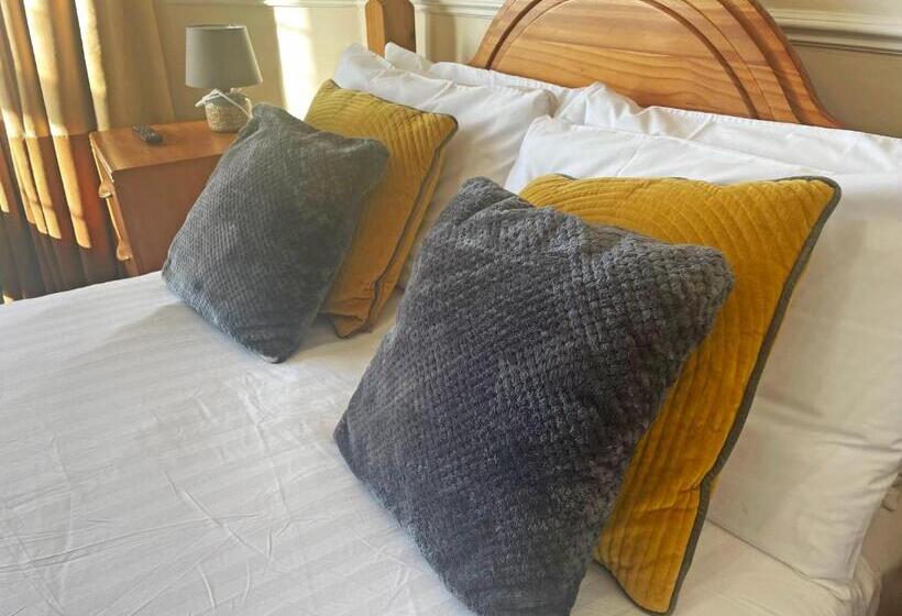 Отель The President